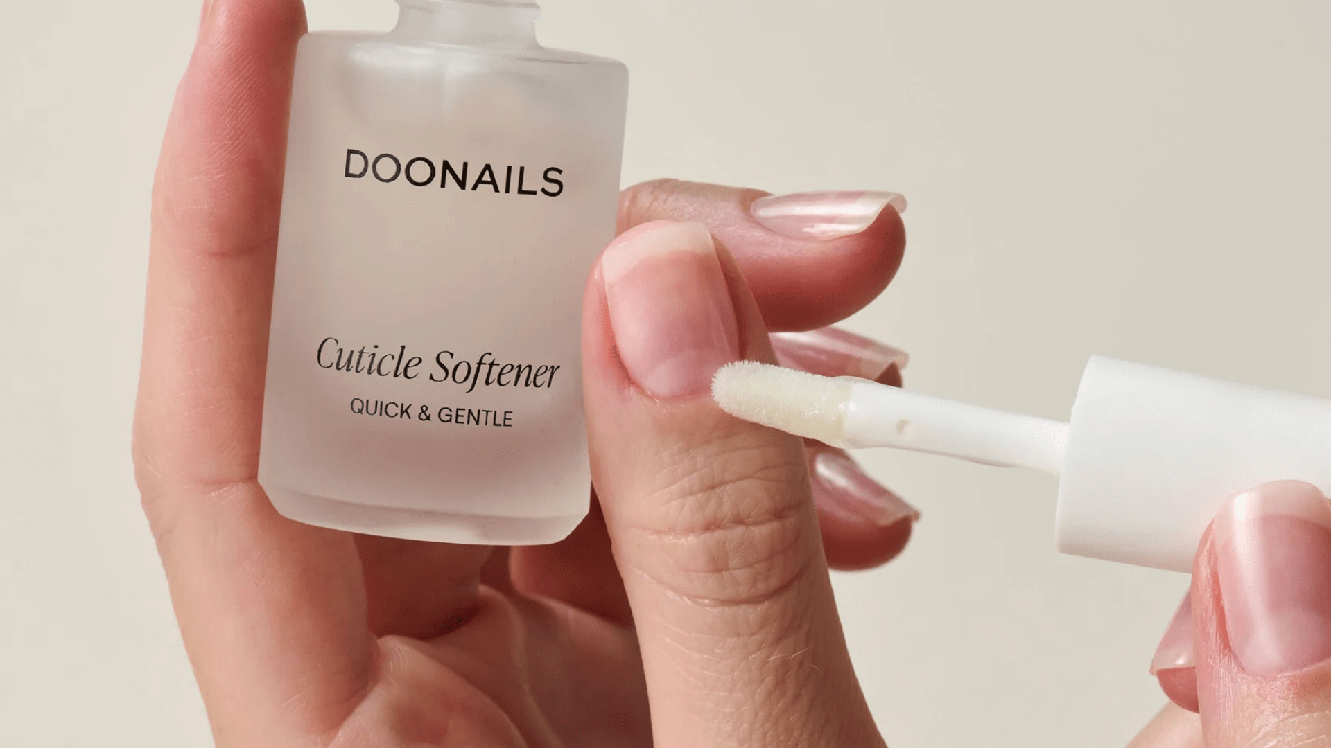 How To: Nagelriemen bewerken - Doonails Netherlands