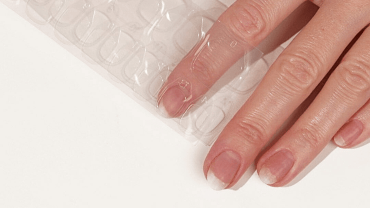 How to: Press Ons - Kleefsticker correct aanbrengen - Doonails Netherlands