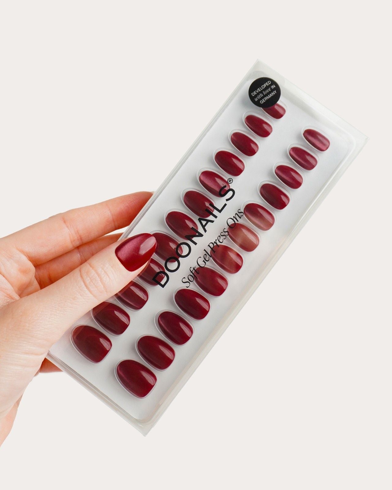 Glass Burgundy Cat Eye Short Round Soft Gel Press Ons