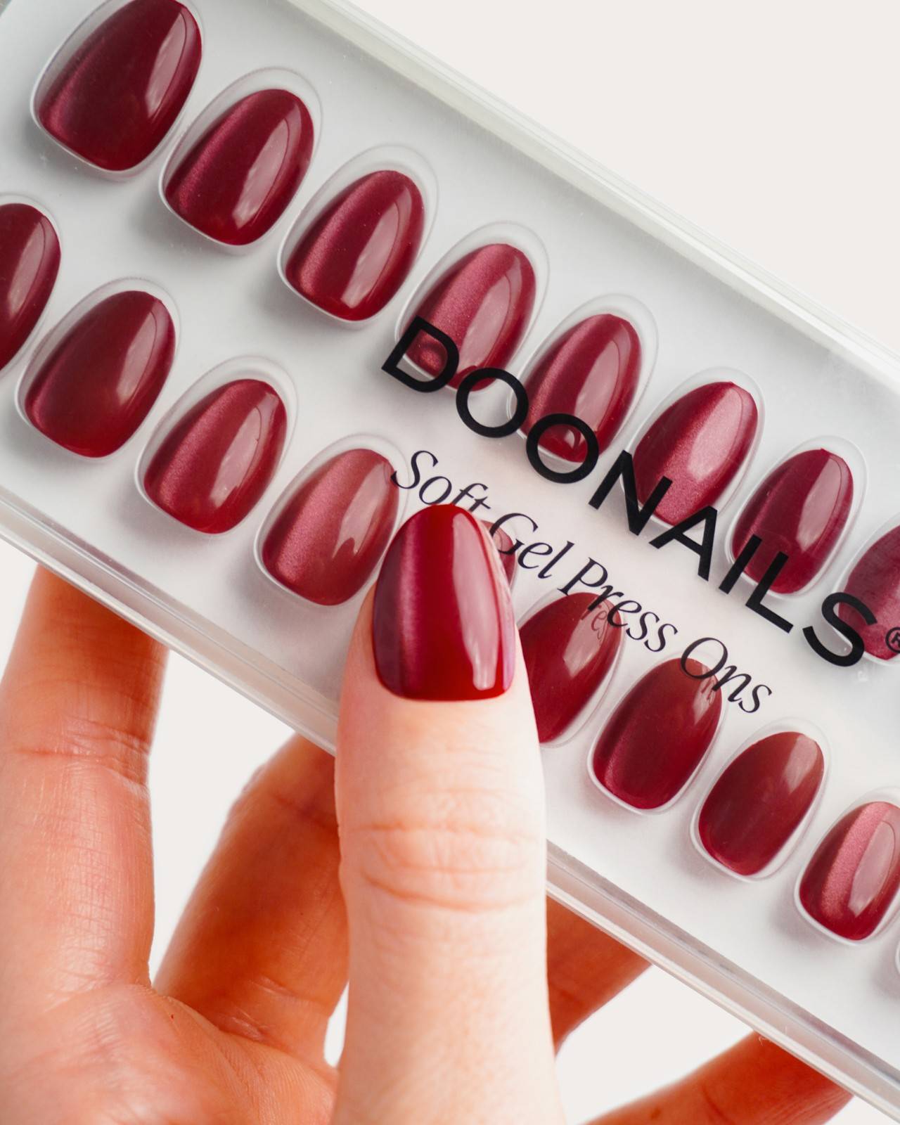 Glass Burgundy Cat Eye Short Round Soft Gel Press Ons