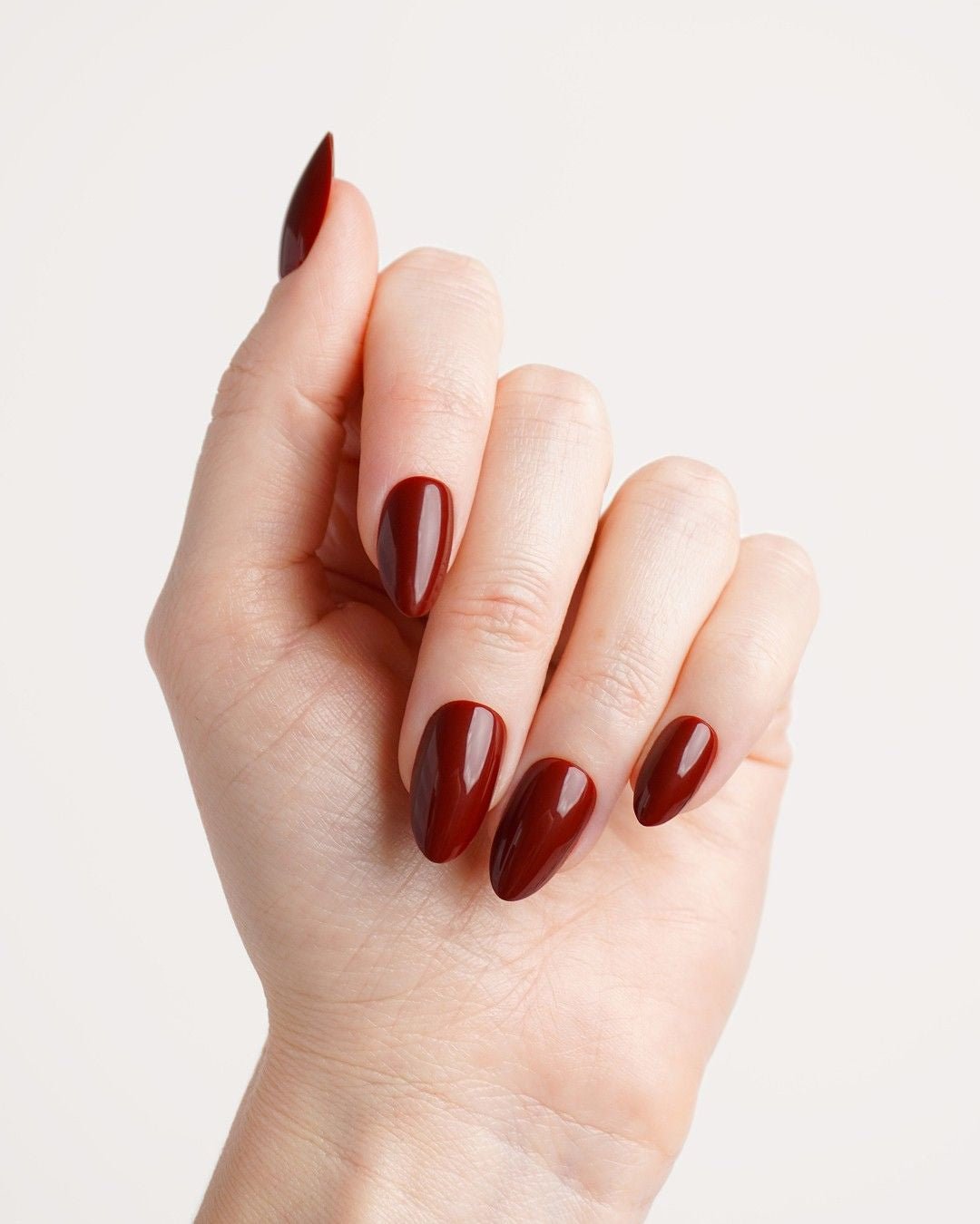 Love Paris Short Almond Soft Gel Press Ons - Doonails Netherlands