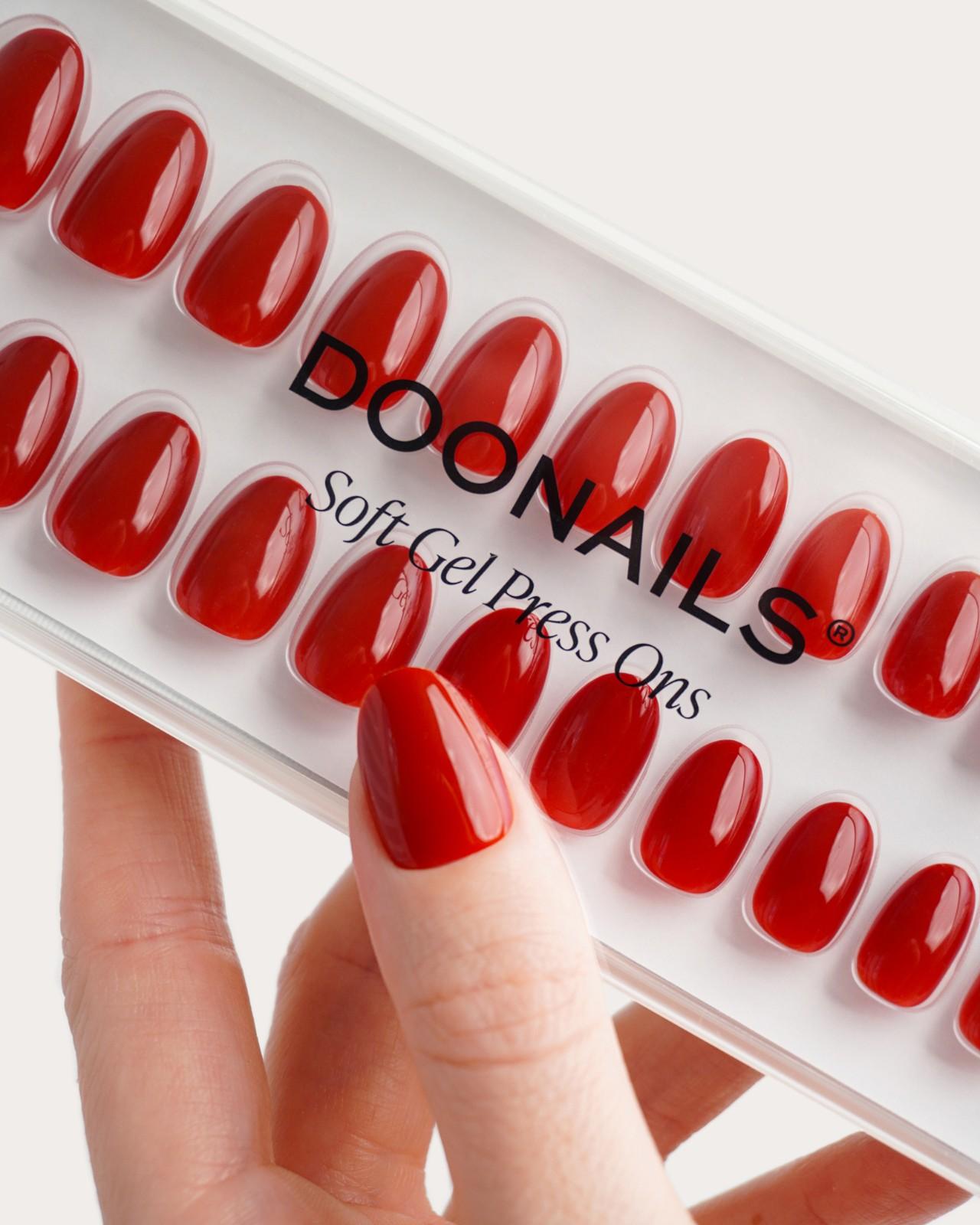 Mon Cheri Short Round Soft Gel Press Ons - Doonails Netherlands