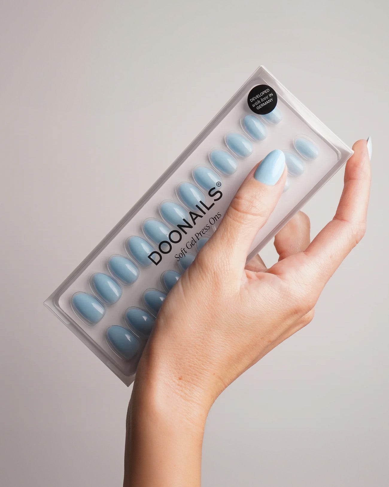 Baby Blue Short Round Soft Gel Press Ons - Doonails Netherlands