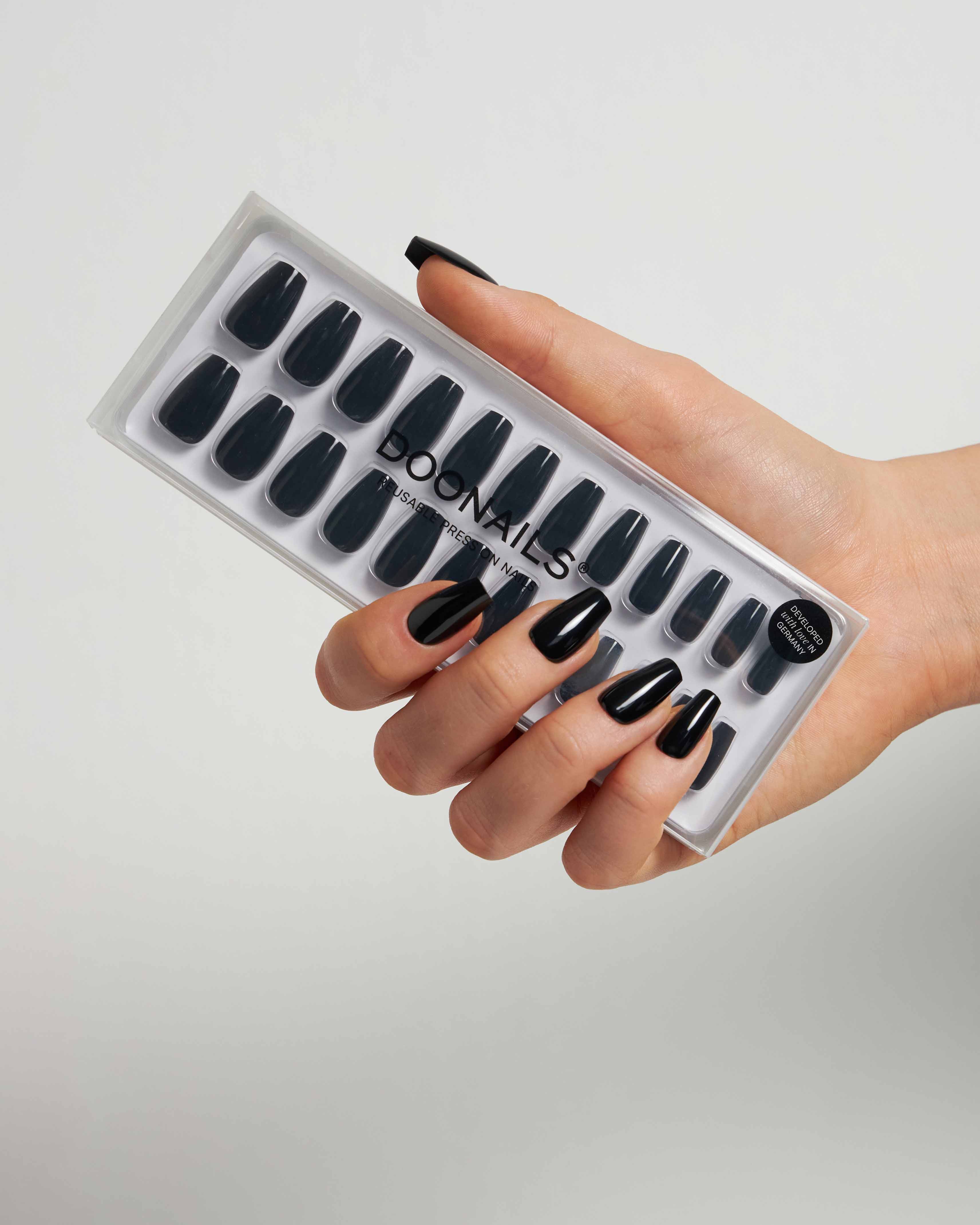 Dark Dream Short Coffin Soft Gel Press Ons - Doonails Netherlands