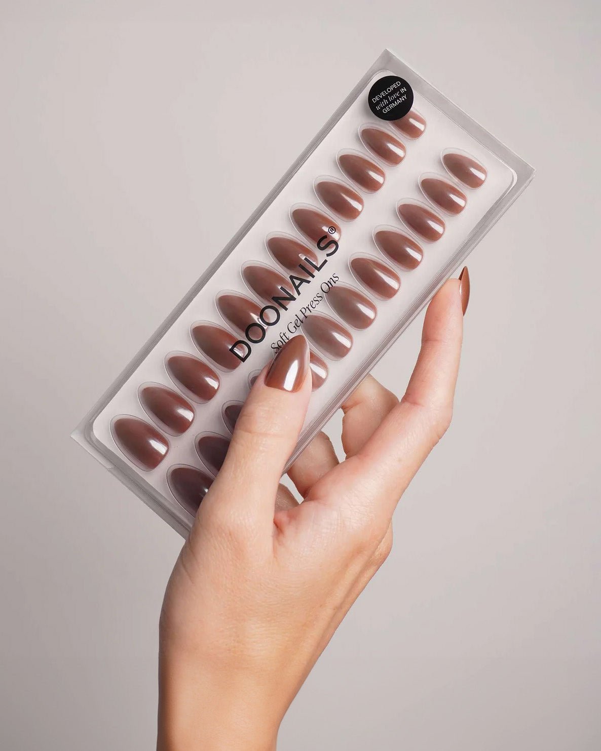 Glazed Chocolate Short Almond Soft Gel Press Ons - Doonails Netherlands
