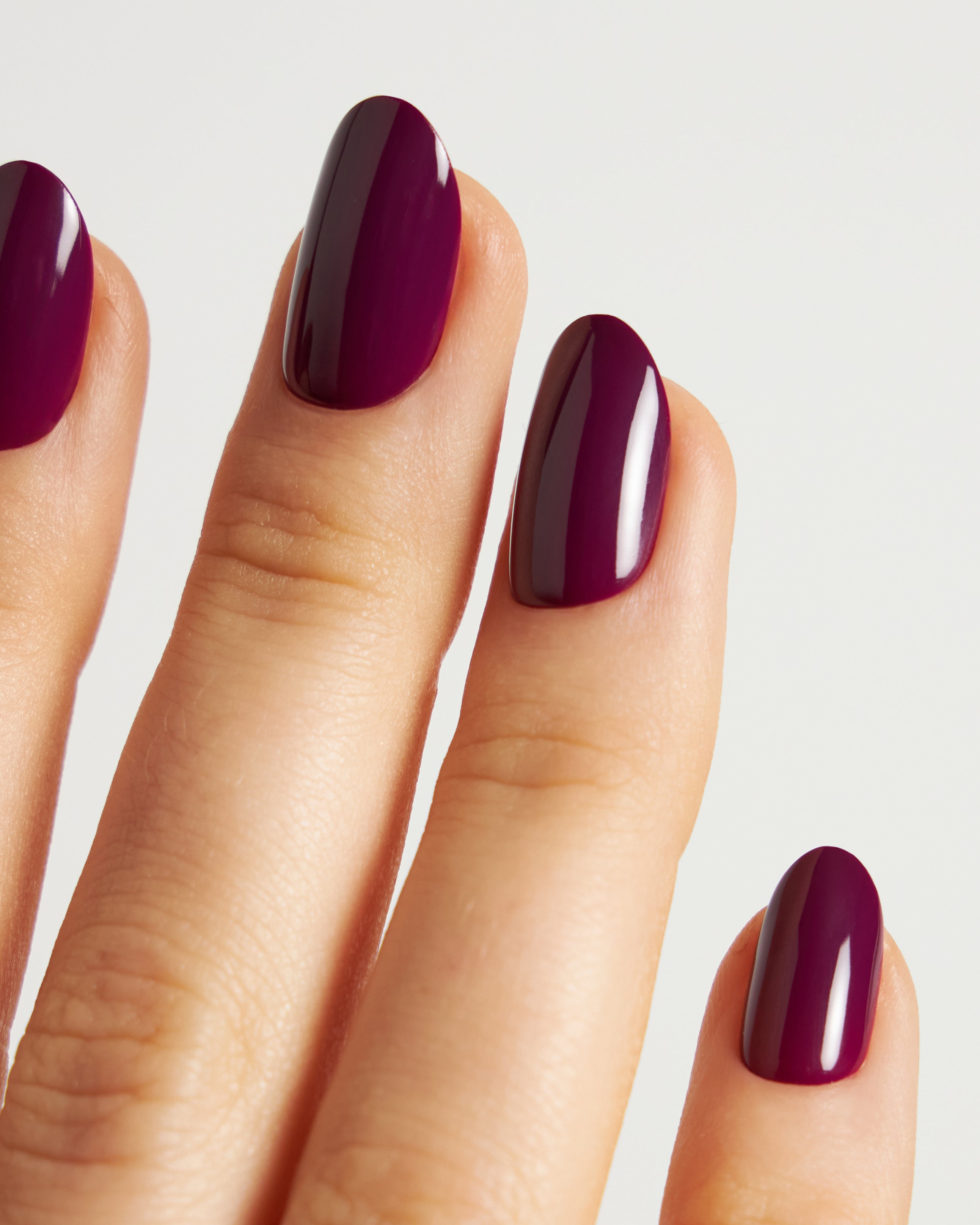 Into You Medium Round Soft Gel Press Ons - Doonails Netherlands