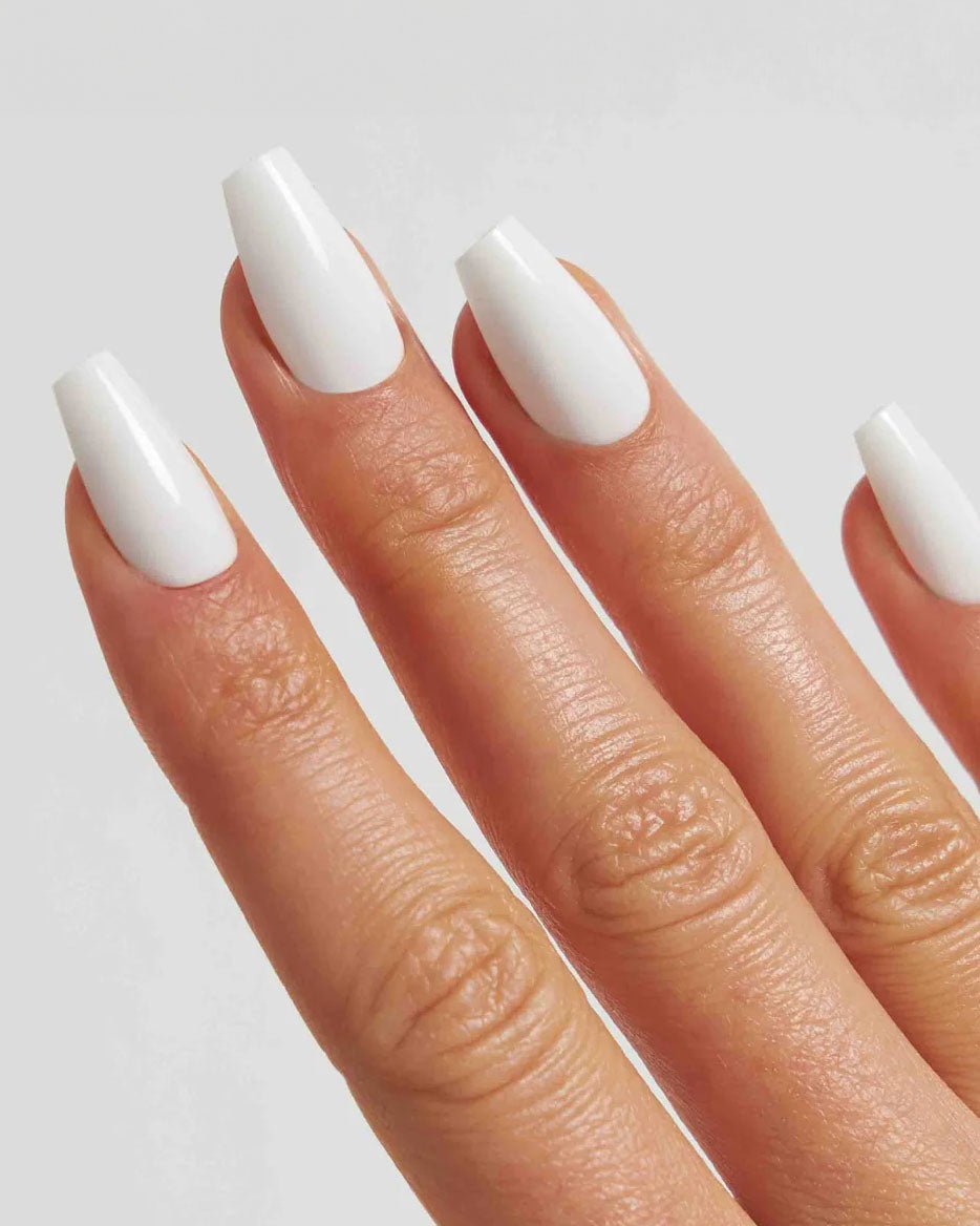 Snow White Short Coffin Soft Gel Press Ons - Doonails Netherlands