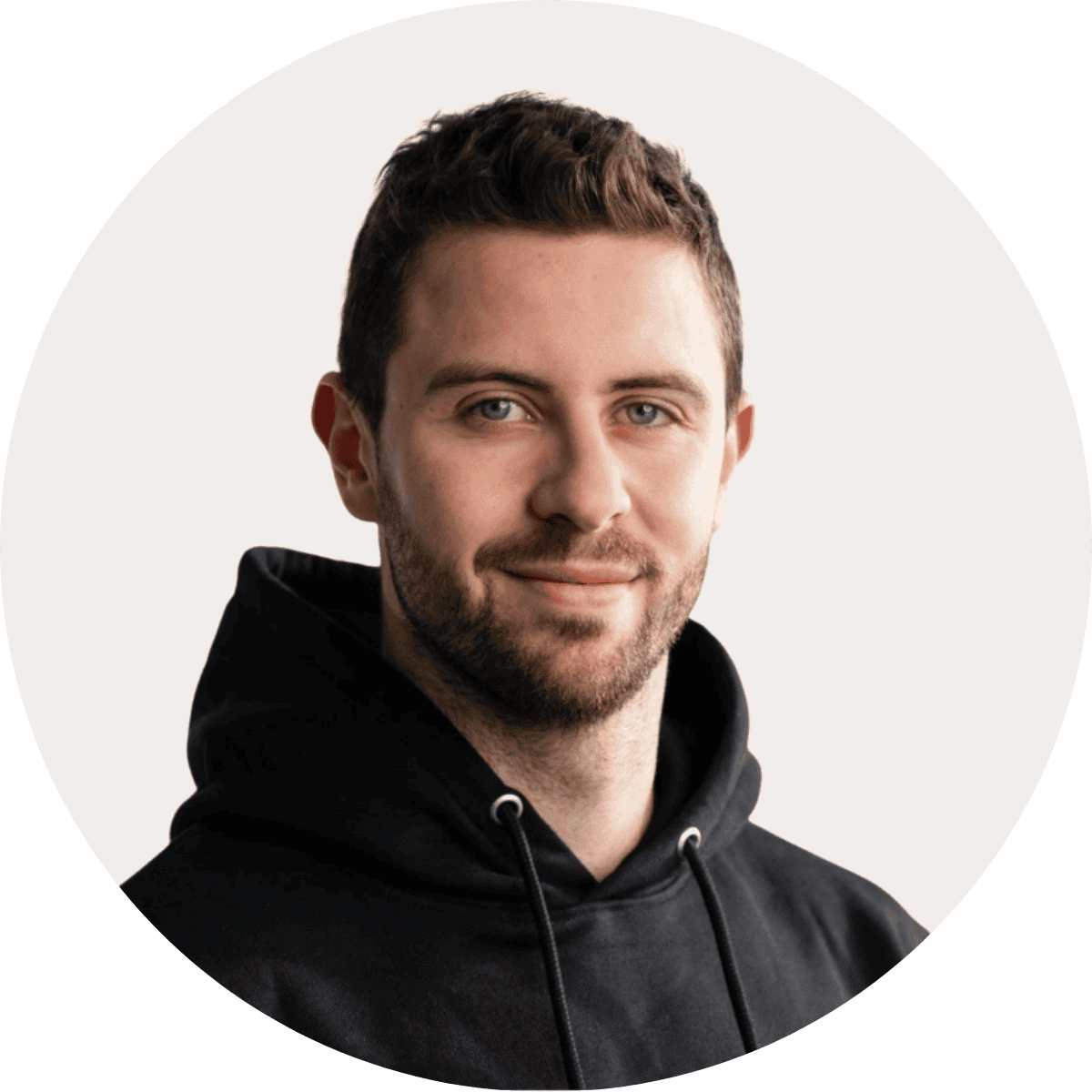 Teammember Oliverdoonails