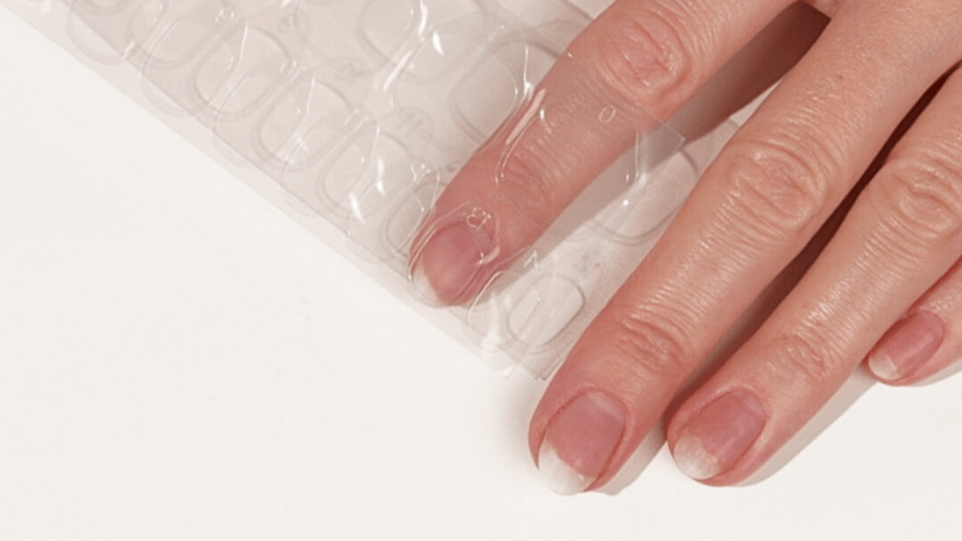 How to: Press Ons - Kleefsticker correct aanbrengen - Doonails Netherlands