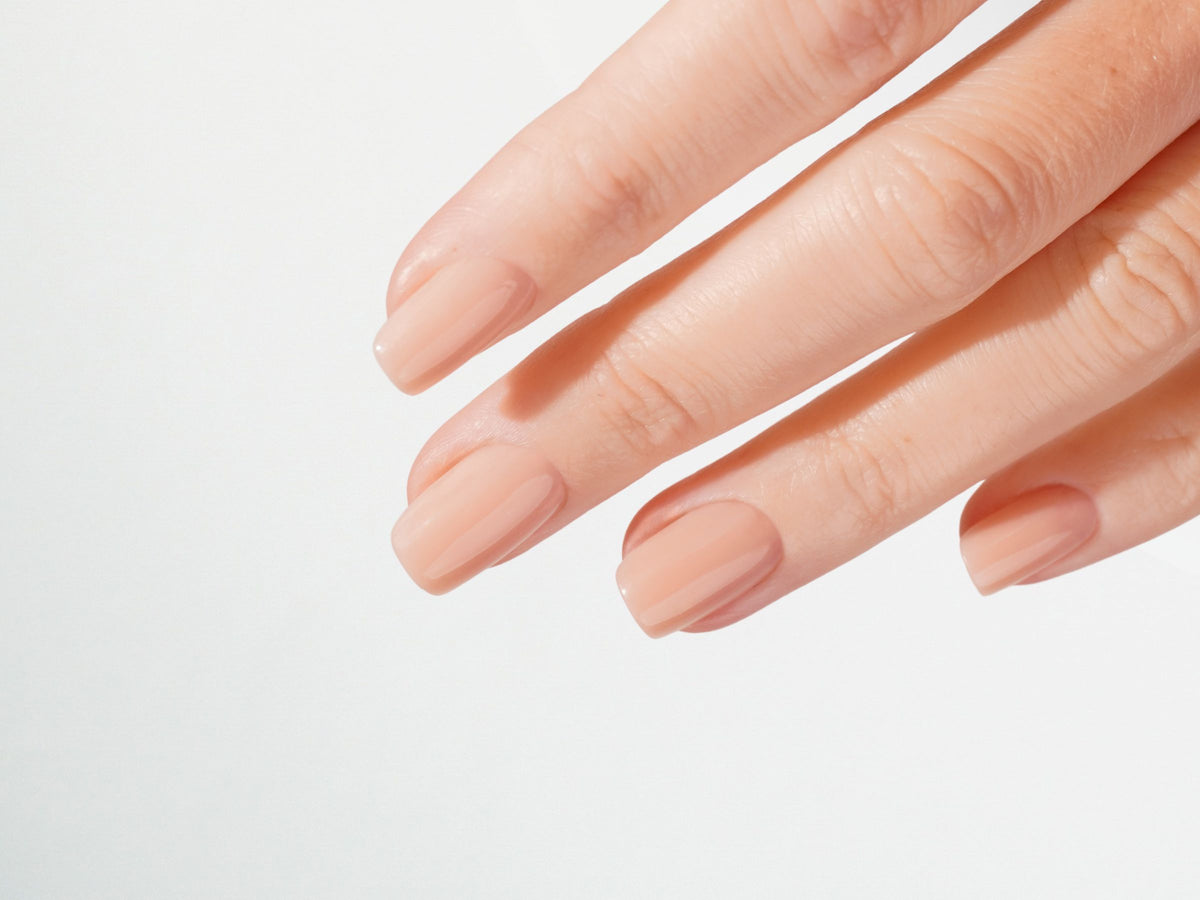 Beige- & Nude Nägel
