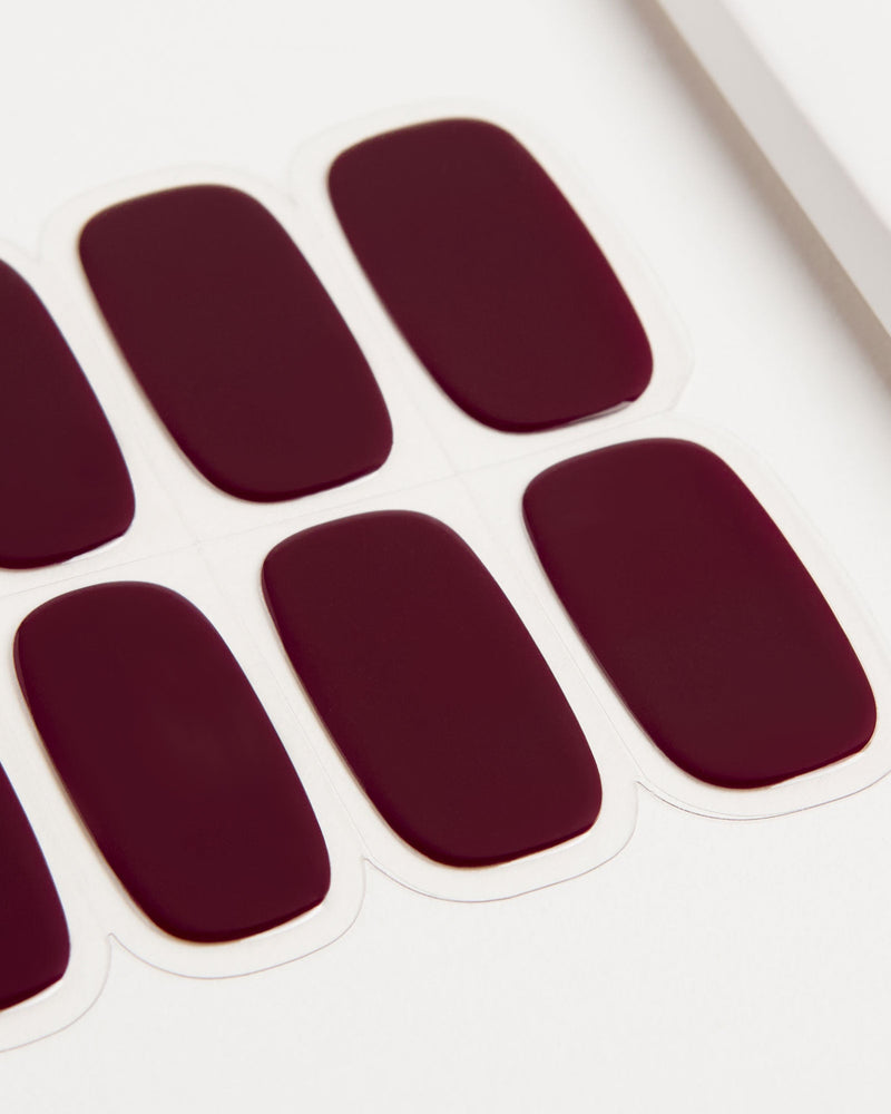 Plum Purple Gel Strips - Doonails Netherlands