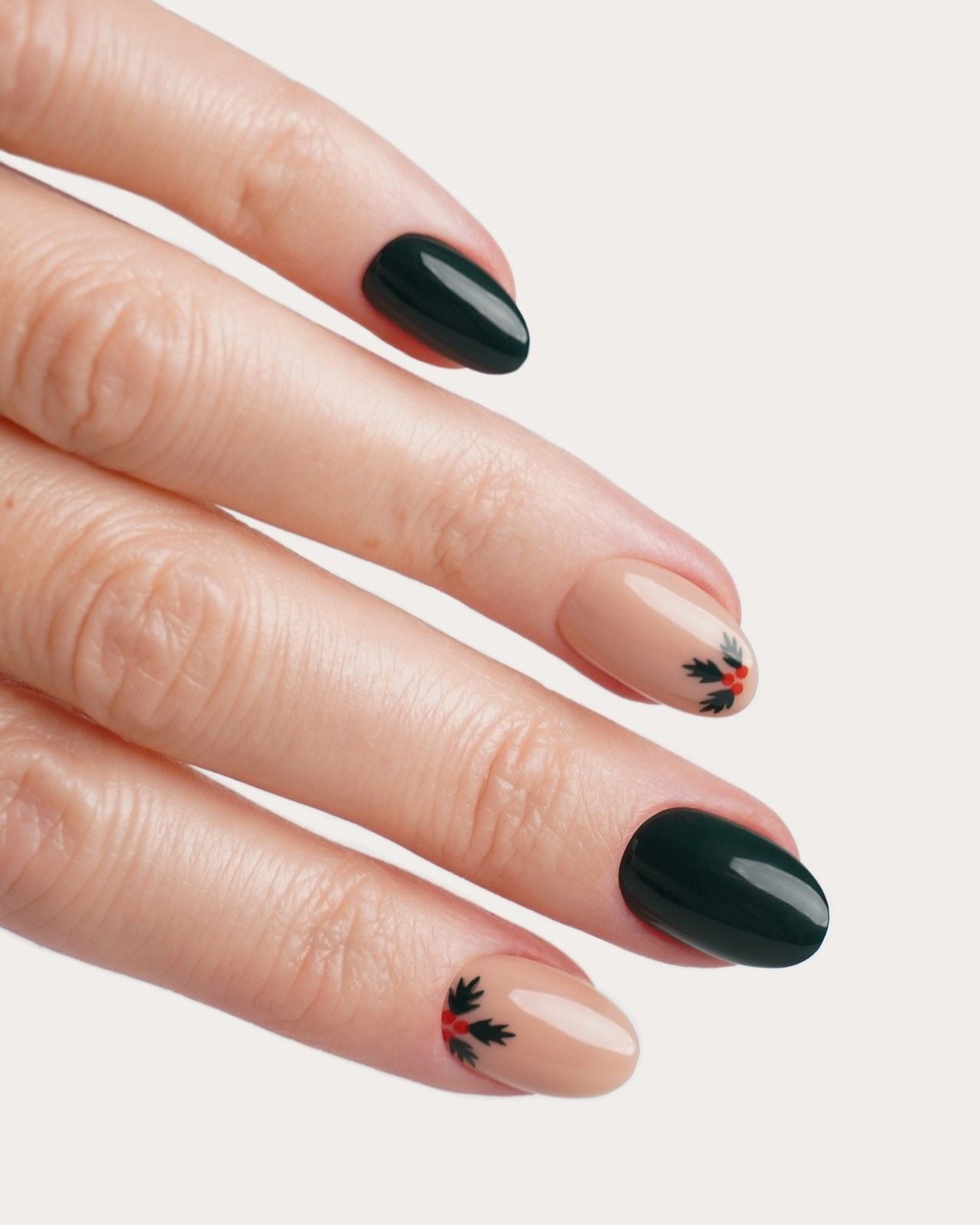 Mistletoe Kiss Limited Edition Soft Gel Press Ons Netherland