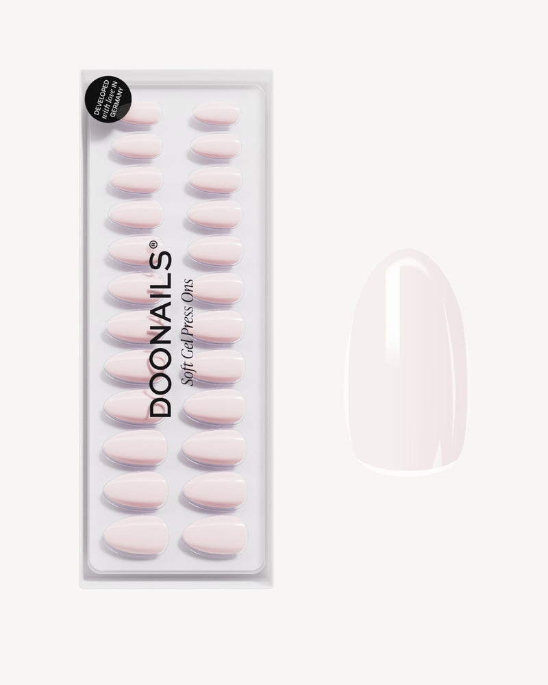 Pillow Talk Short Almond Soft Gel Press Ons - Doonails Netherlands