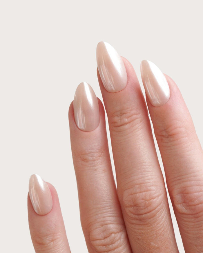 Prosecco Short Almond Soft Gel Press Ons