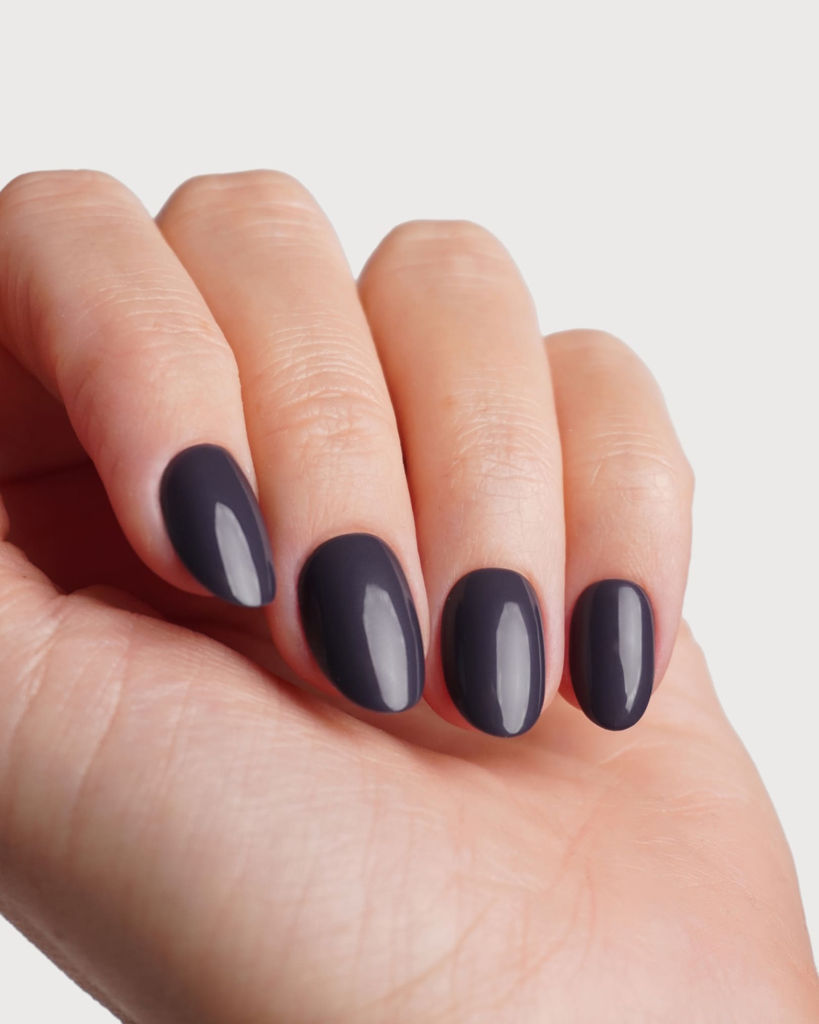 Stormy Grey Short Round Soft Gel Press Ons - Doonails Netherlands