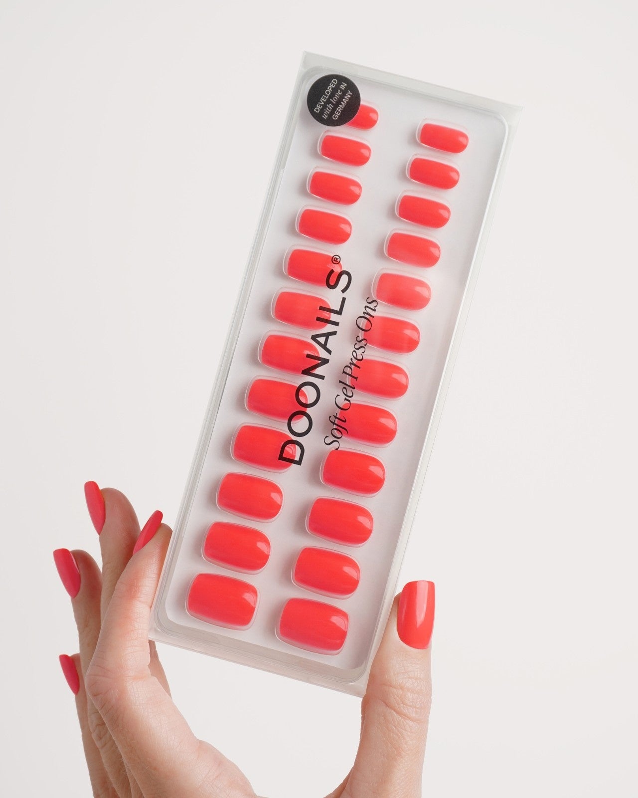 Sunset Coral Short Square Soft Gel Press Ons - Doonails Netherlands