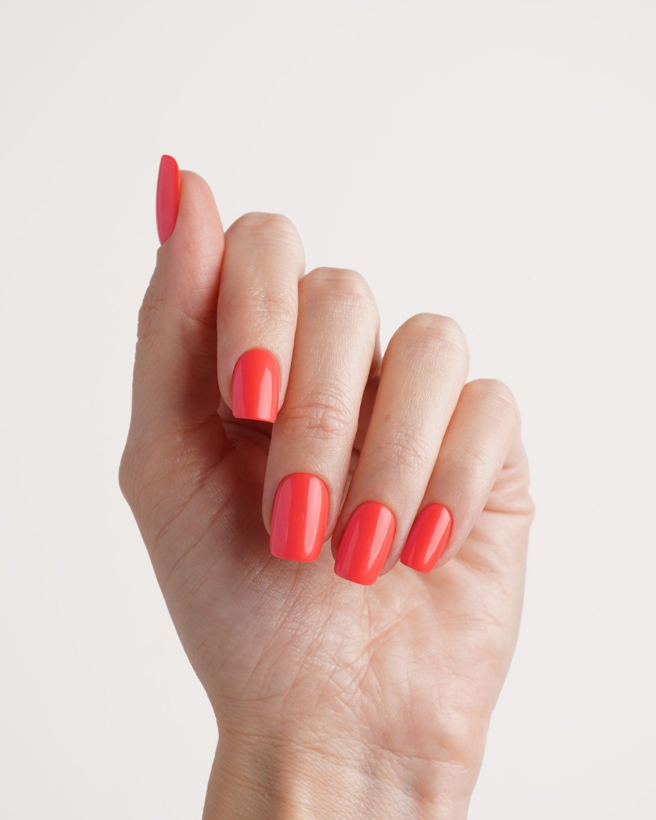 Sunset Coral Short Square Soft Gel Press Ons - Doonails Netherlands