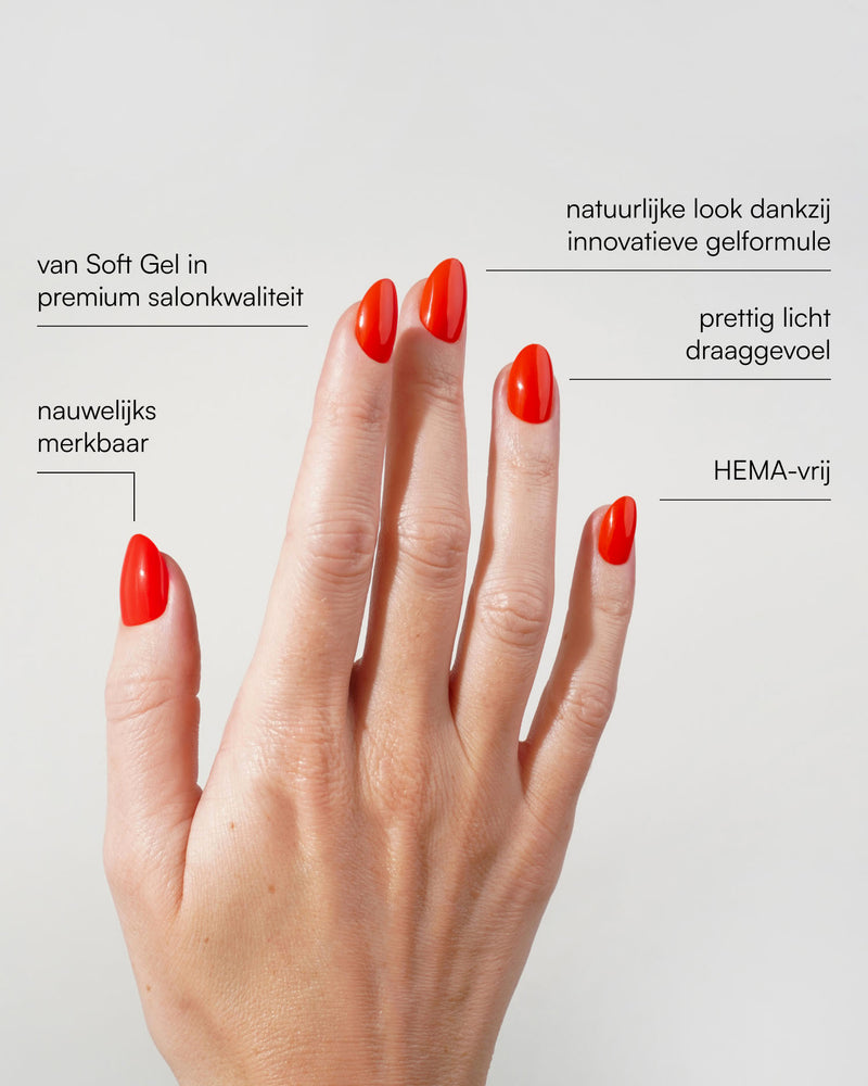 On Fire Short Round Soft Gel Press Ons - Doonails Netherlands