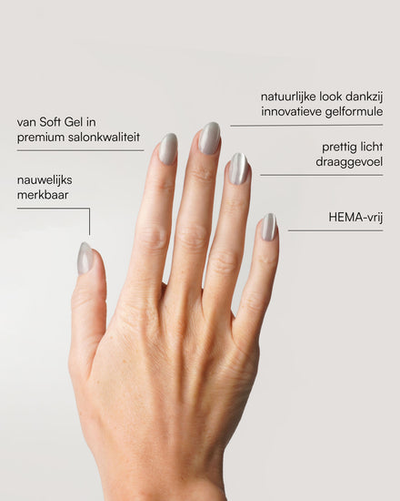White Cat Eye 