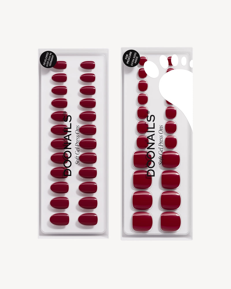  Love Paris Short Round Mani & Pedi Set